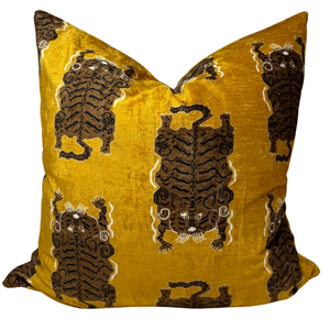 22" Le Tibetan Pillow Cover