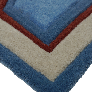 Triomphe Rug