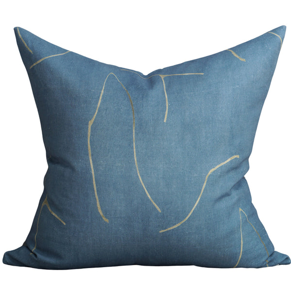 Elisnore Pillow